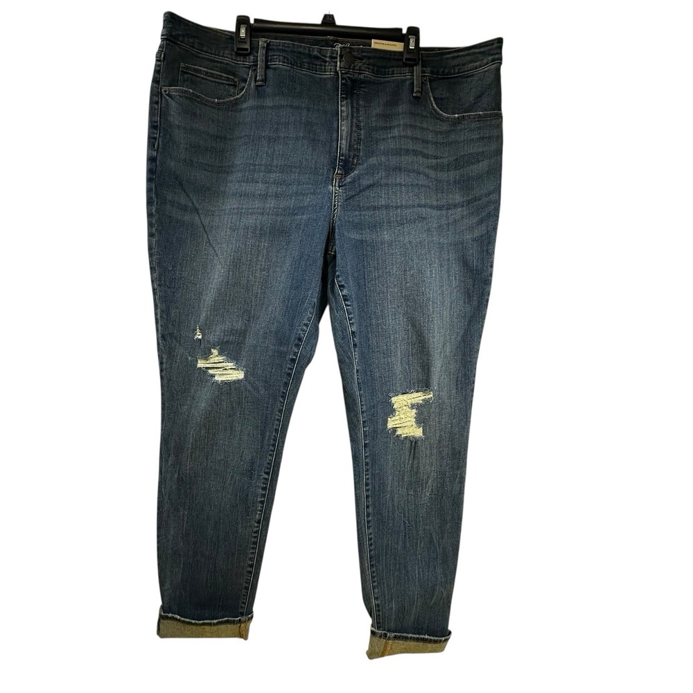 Universal Thread Womens‎ Plus Size Skinny Jeans Size 22W Distressed
